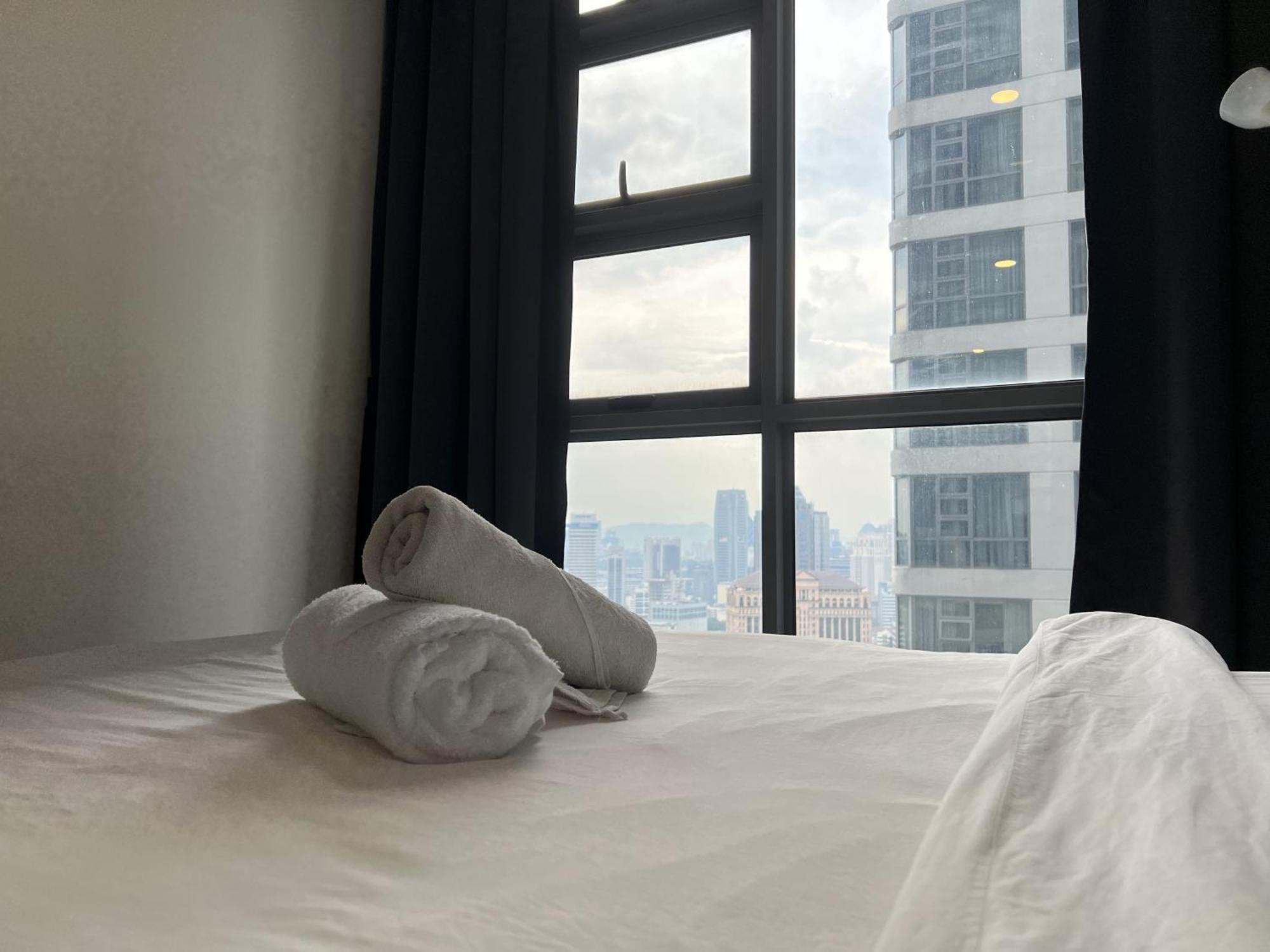 Eclipse Suites Robertson Bukit Bintang Kuala Lumpur Phòng bức ảnh